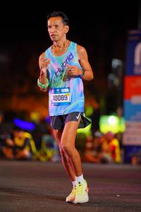 BIB: 40089
                            <button type="button" onclick="openModal(21545993)" class="btn btn-primary btn-sm float-right btn-popup" data-toggle="modal" data-target=".modal-high-quality">
                        <i class="fas fa-shopping-cart"></i> Add to Cart
                    </button>
                                            <button type="button" onclick="isThisMe(21545993, true)" class="btn btn-success btn-sm float-right btn-popup btn-isme hidden" data-toggle="tooltip" data-placement="bottom" title="นี่คือรูปของคุณใช่ไหม คลิกที่นี่เพื่อเอาเข้าอัลบั้ม">
                        <i class="fas fa-plus"></i> Add to album
                    </button>
                    <button type="button" onclick="isThisMe(21545993, false)" class="btn btn-warning btn-sm float-right btn-popup btn-isnotme hidden">
                        <i class="fas fa-ban"></i> Remove from album
                    </button>